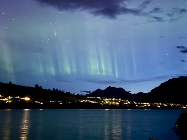 【南半球の奇跡】クイーンズタウンで見るオーロラ✨