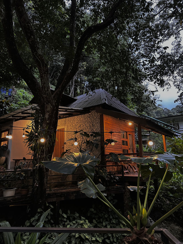 Mae Kampong Village, nestled in the hills of Chiang Mai Mae Kampong Village, nestled in the hills of Chiang Mai