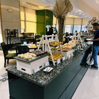 Can hotel breakfast be this good?