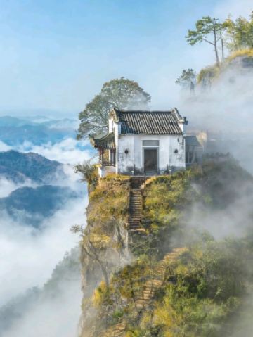 ⛰️ Let's explore the underrated mountains of Anhui!