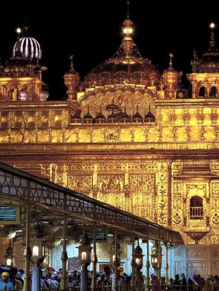 Sri Harmandir Sahib.