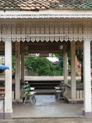 考披吉寺（Wat Kaeo Phichit）皇家寺院與泰、中、高棉藝術
