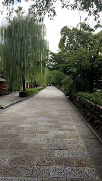 Timeless Elegance of Kyoto's Gion District