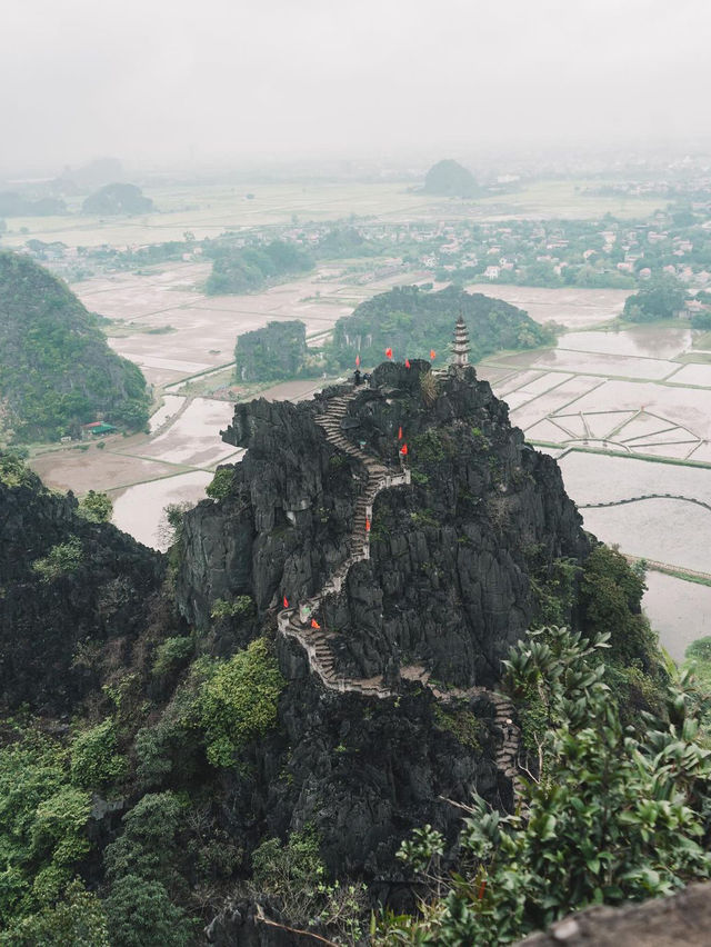 Hang Múa (Mua Caves)