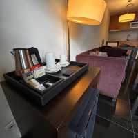 Incredibly affordable 5⭐️ apartment stay in Barcelona!