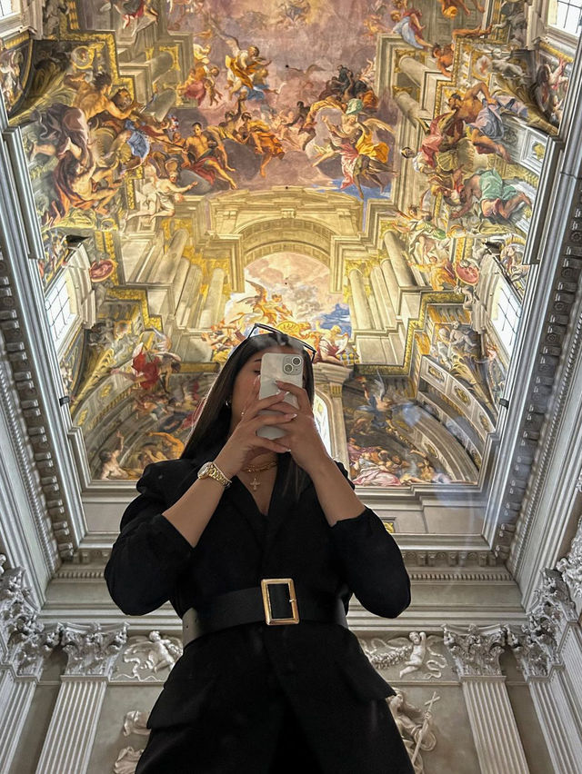 **로마** 방문은 이탈리아 역사와 문화에 대한 몰입형 경험이었습니다! 🇮🇹🏛️