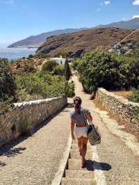 Andros: An Elegant Blend of Lush Landscapes and Cycladic Grace 🇬🇷✨