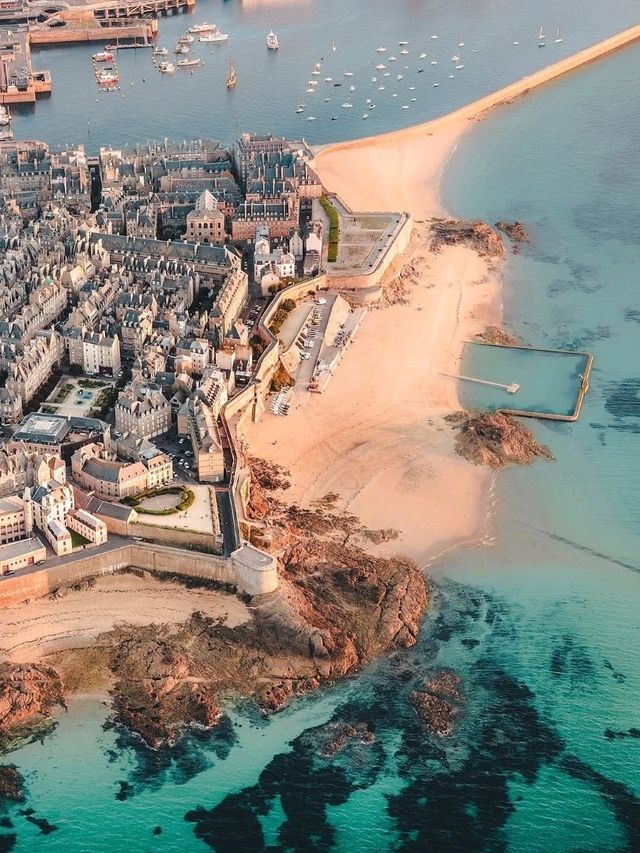 🌊 Where the Tides Remember – Saint-Malo, France