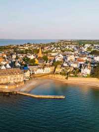 🌊 Where the Sea Stays Gentle – Larmor-Plage, France