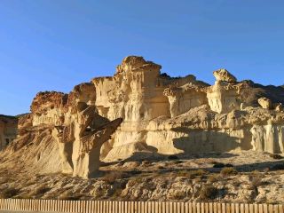 Gredas de Bolnuevo: ดินแดนมหัศจรรย์หินทรายที่น่าหลงใหลของมูร์เซีย