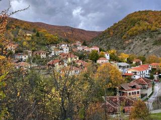 スマイレヴォ：ダメ・グルエフの村