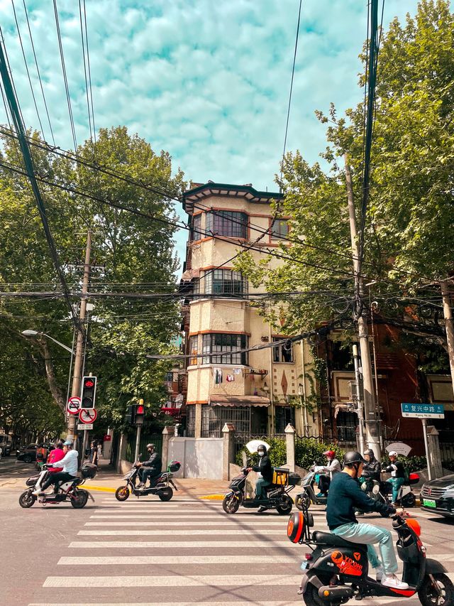 Accidentally Wes Anderson in Shanghai