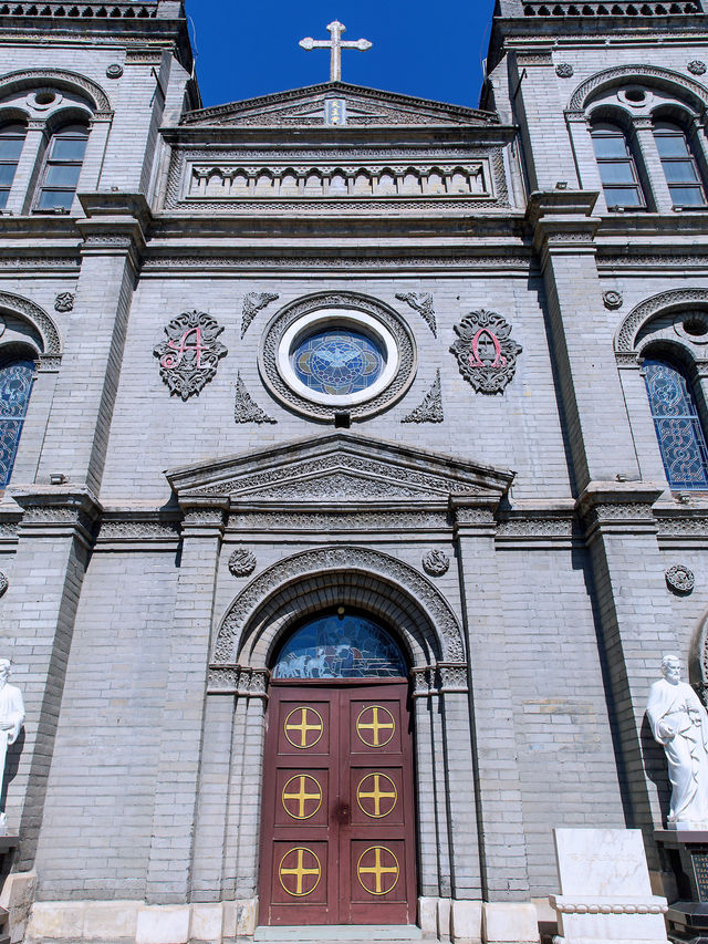 City Walk's Baoding Catholic Church