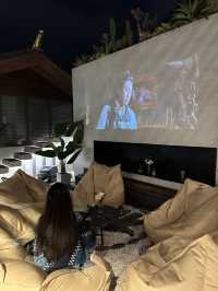 麗江全屋智能民宿！連住三天！ 在回品住了幾天真的是越來越懶了 全屋智能系統 只要動動嘴就行了  真