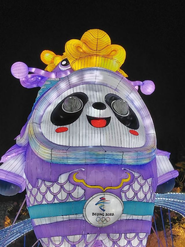 冬安湖畔，燈火盛宴