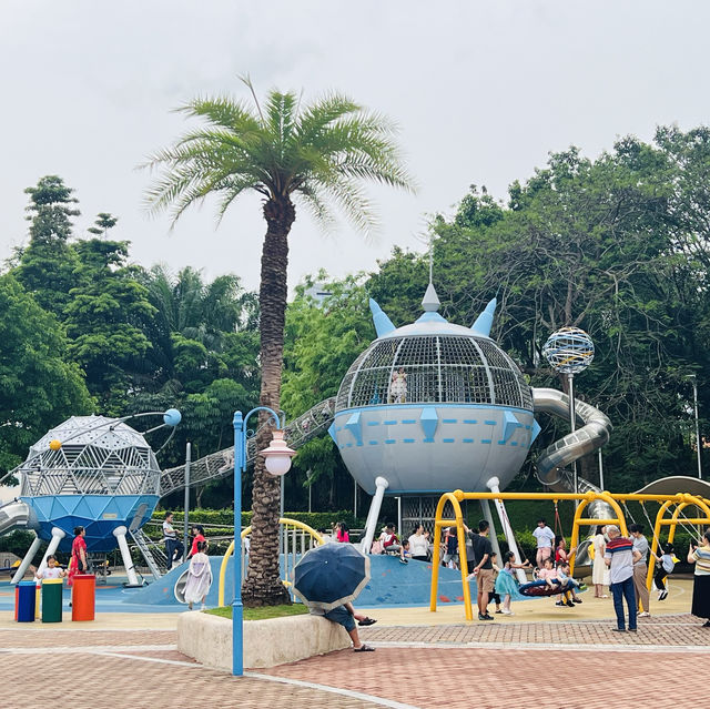 來逛逛深圳市兒童樂園