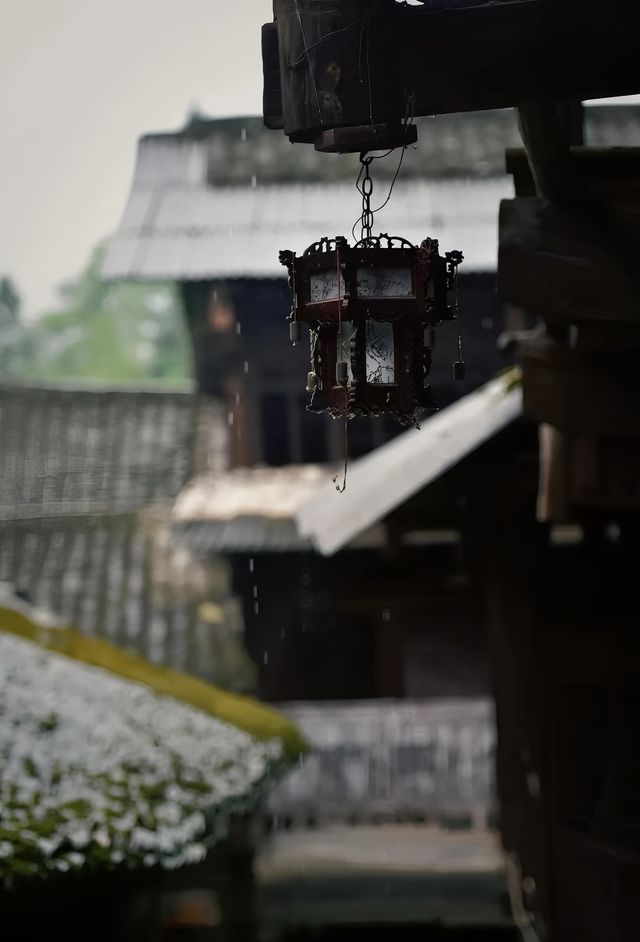 不在雲南，不在貴州，這個被嚴重低估的避世古鎮清涼得不像三伏天