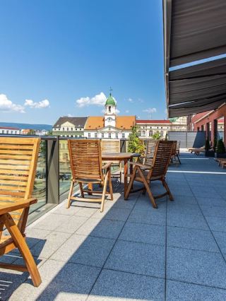 🌟 Teplice Treasures: Unwind in Czech Luxury 🛎️