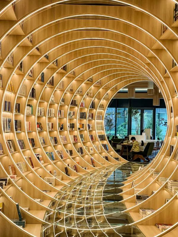 深圳❗️这么美麗的書店不宣傳❗️你好糊塗啊❗️