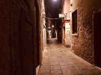 威尼斯 | 藏身巷尾的 Ca' dei Dogi，溫馨角落   酒店：Ca' dei Dogi 。