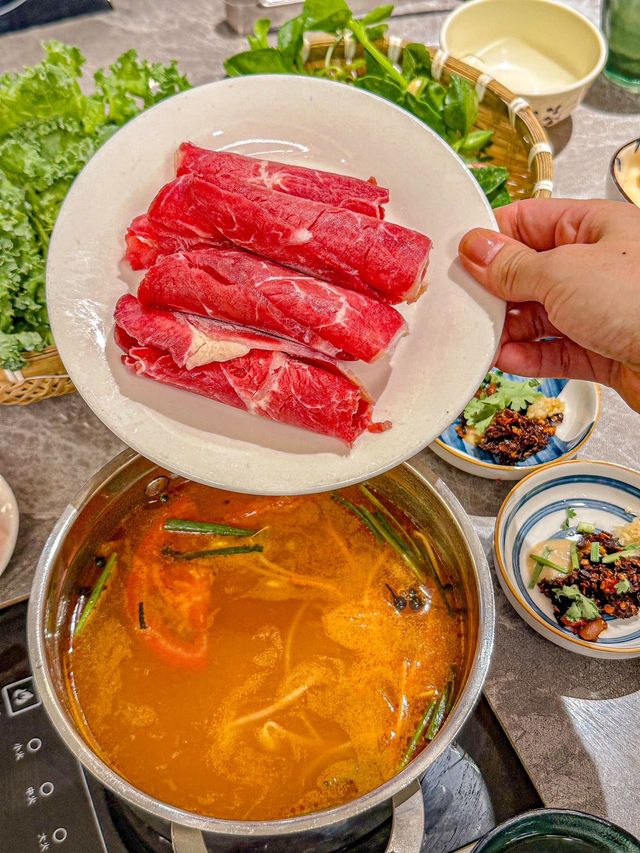你還真別說貴州酸湯火鍋吃了真會上癮……