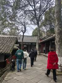 綿陽周邊遊｜竇圌山、武都鎮一日遊，登高望遠，祈福觀奇