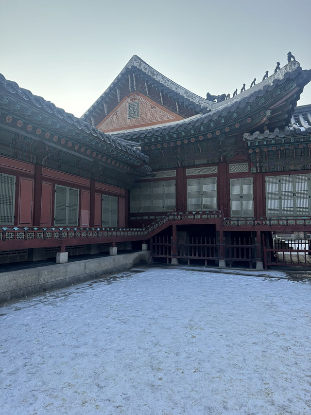 🇰🇷Gyeongbokgung Palace: A Journey Through Korean History 🌸  