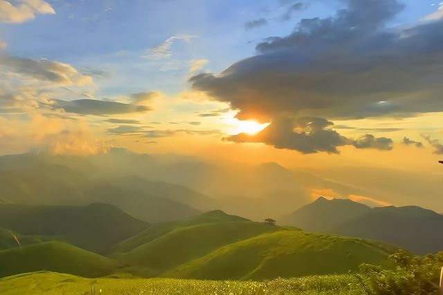 武功山：雲端草原，徒步天堂