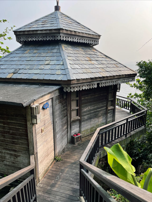 比起三亞，我更鍾意人少景靚嘅陵水小島