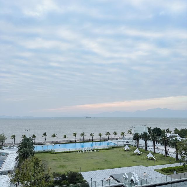 珠海旅遊帆酒店太好住了…愛上無邊泳池！！