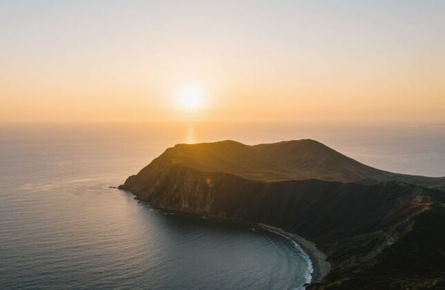 城山日出峰：濟州玄武岩王冠上的火焰寶石