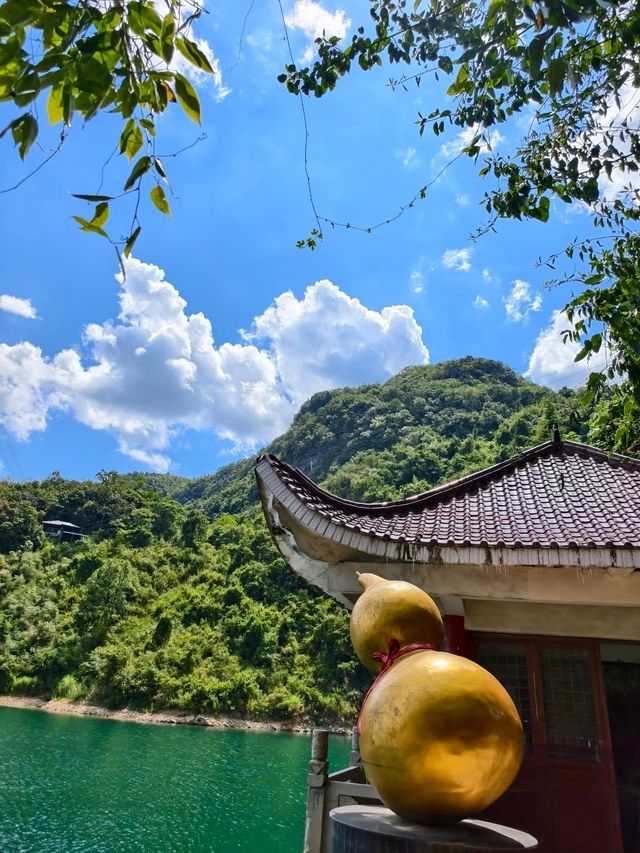 【黃石工業風與山水韻】3天2晚超全攻略！從礦山奇蹟到磁湖夜景
