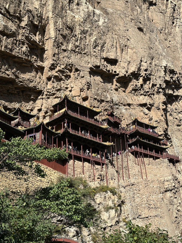 「釘」在崖壁上1500年的懸空寺還能矗立多久？