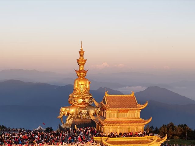 金頂仙氣打卡攻略