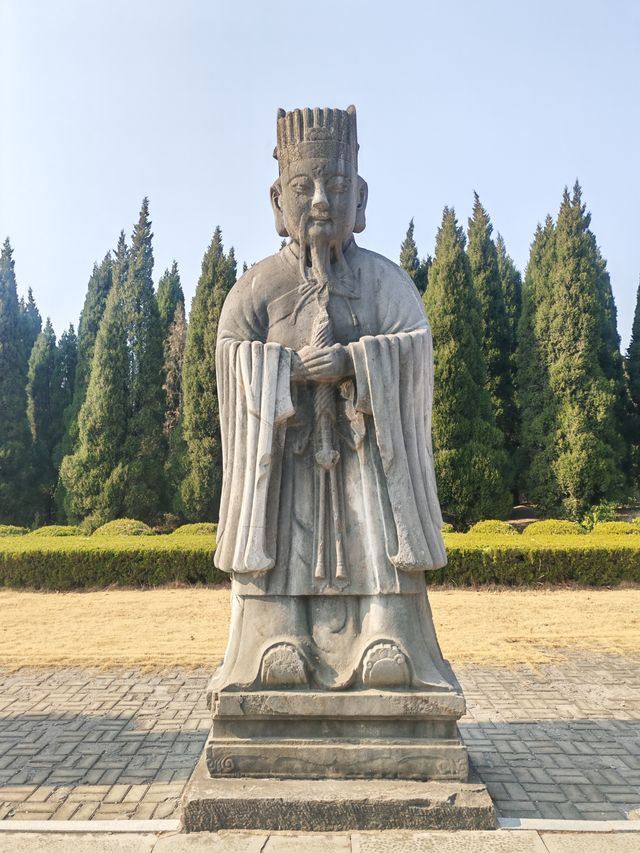 明祖陵神道石刻及陵冢玄宮