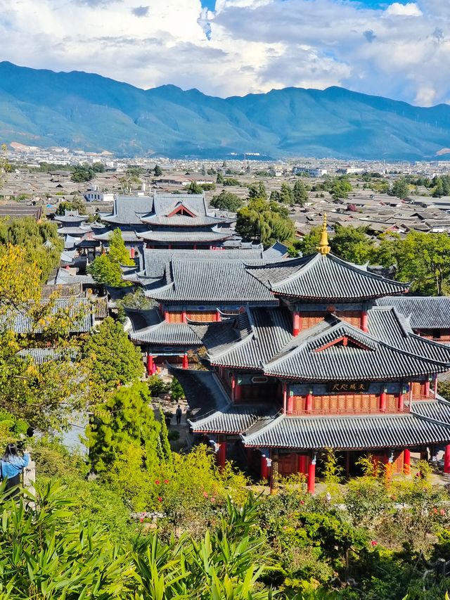 雪山下的慢時光 雪山下的慢時光