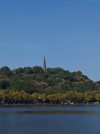 十三天，八個城市