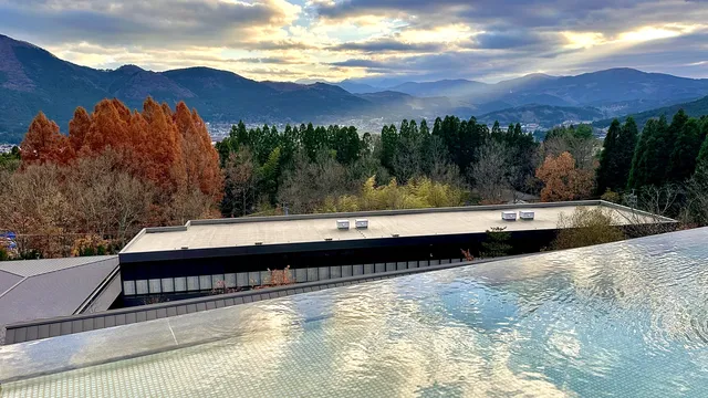 深秋橫斷九州--海拉魯大陸的紅葉狩