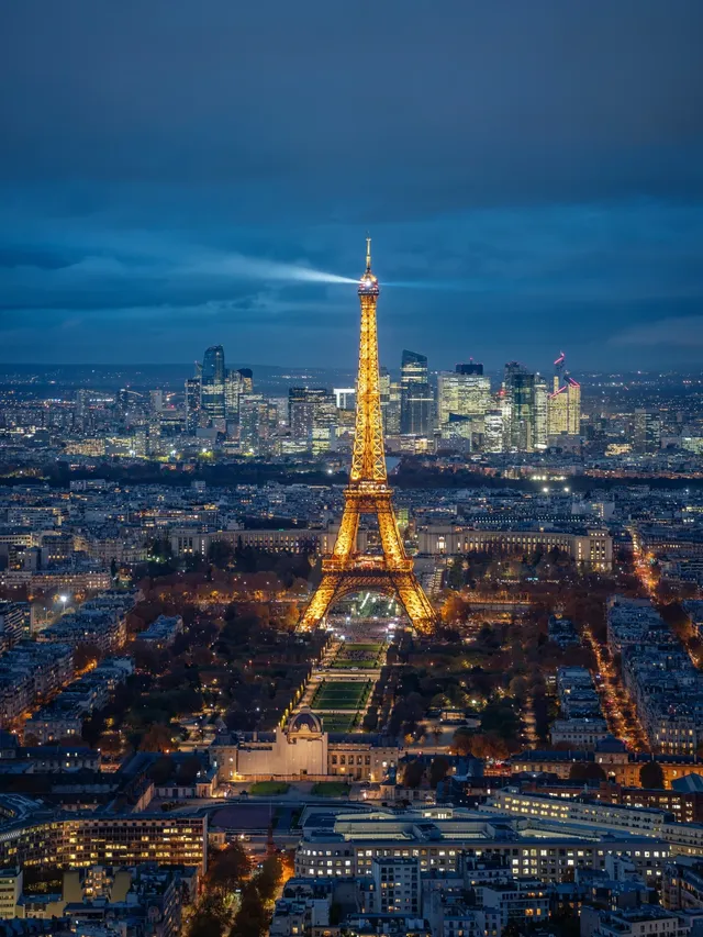 用A7C2拍照的一年，要換M5嗎