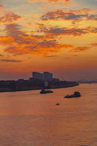 南寧拍照天花板｜藍天建築相思小鎮秒出大片