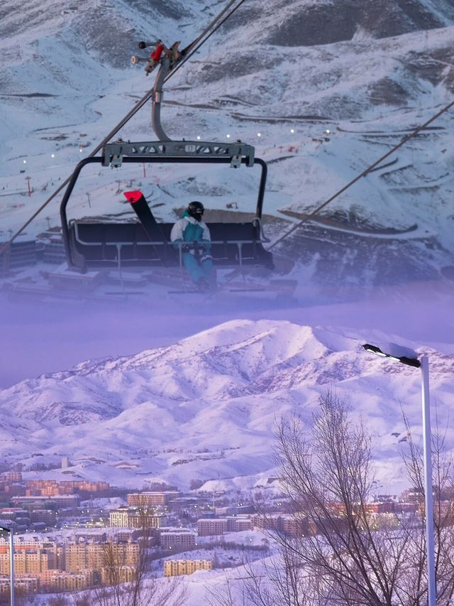 去阿勒泰千萬要壓縮你的行李箱出發前超糾結,一方面擔心冬天路上 去阿勒泰千萬要壓縮你的行李箱出發前超糾結,一方面擔心冬天路上