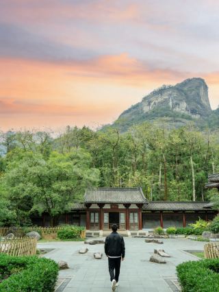 A hidden route to fully enjoy Wuyi Mountains! Half a day to explore the essence of the dual heritage.
