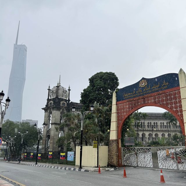 迷迷濛濛的古蹟和Merdeka 118