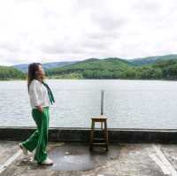 คาเฟ่ ริมทะเลสาบ