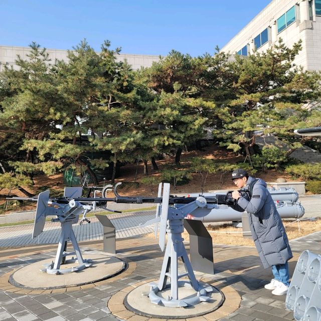 야외전시장에서만 볼 수 있는 대형무기들 🚁
