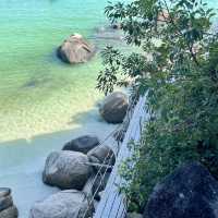 ที่พักเกาะหลีเป๊ะ ติดทะเลบรรยากาศดี 🏖️