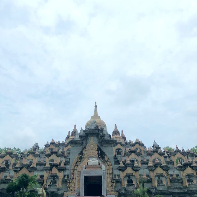 🙏🏻  วัดป่ากุง : บุโรพุทโธ แห่งเดียวในประเทศไทย 🙏🏻