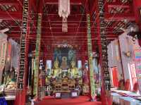 ‘วัดหมื่นตูม’ วัดสถาปัตยกรรมซุ้มประตูสวย