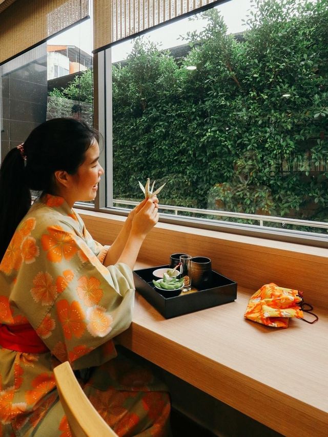 พักผ่อนสไตล์ญี่ปุ่น Hotel Kuretakeso ศรีราชา