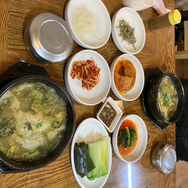 韓國釜山西面湯飯一條街